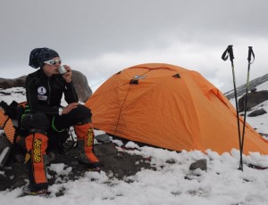 Cea mai titrată alpinistă din România face informatica la „Grigore Moisil“