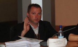 EXCLUSIV City-managerul Braşovului, Miklos Gantz, uzurpator de calităţi oficiale?!