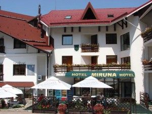 O fabrică de șuruburi a cumpărat Hotelul Miruna din Poiana Brașov