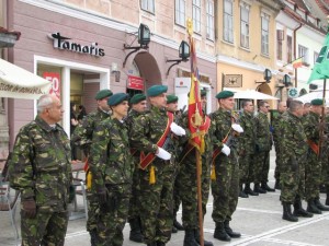 Generalul Ion Dumitrache, comemorat de Ziua Vânătorilor de Munte