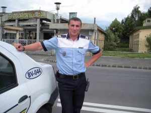 Care este cel mai tare banc cu polițiști spus de…. polițistul umorist din Brașov