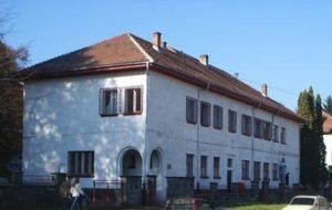 Focarele de infecție încep să împânzească Brașovul: Primărie, Electrica, Spitalul Județean, o clinică medicală privată…