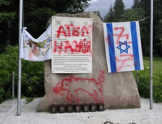 monument evrei vandalizat
