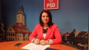 Țara arde, iar femeile PSD Brașov se preocupă de nutriție și brandul personal…