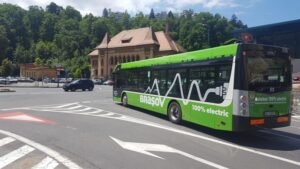 Parada Junilor modifică traseele și orarele unor mijloace de transport în comun ale RAT Brașov
