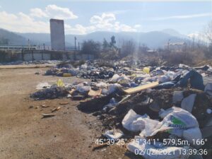 500 de metri cubi de deșeuri, într-un depozit construit ilegal în Bartolomeu