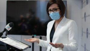 Ioana Mihăilă: Dacă nu ne vaccinăm, ne putem aştepta la un val patru mai intens