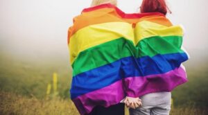 Premierul grec propune recunoașterea căsătoriei cuplurilor homosexuale și dreptului de adopție, biserica ortodoxă se opune