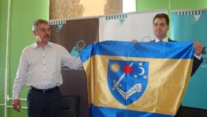 Curtea de Apel Brașov a anulat HG prin care a fost adoptat steagul secuiesc al județului Covasna de Guvernul PNL-UDMR