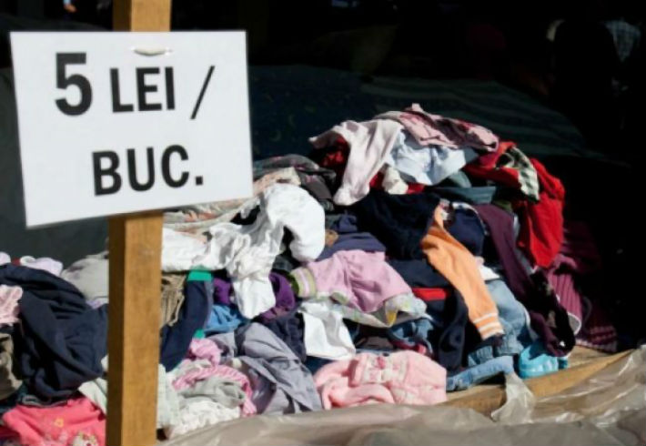 hose Improve Decrease Razie de la Protecția Consumatorului la vânzătorii de haine second hand.  Zeci de tone de haine oprite de la comercializare! - Stiri Brasov - NewsBV  - News Brasov