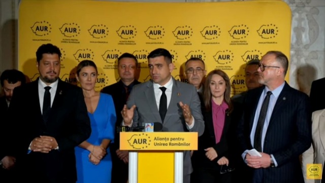 AUR